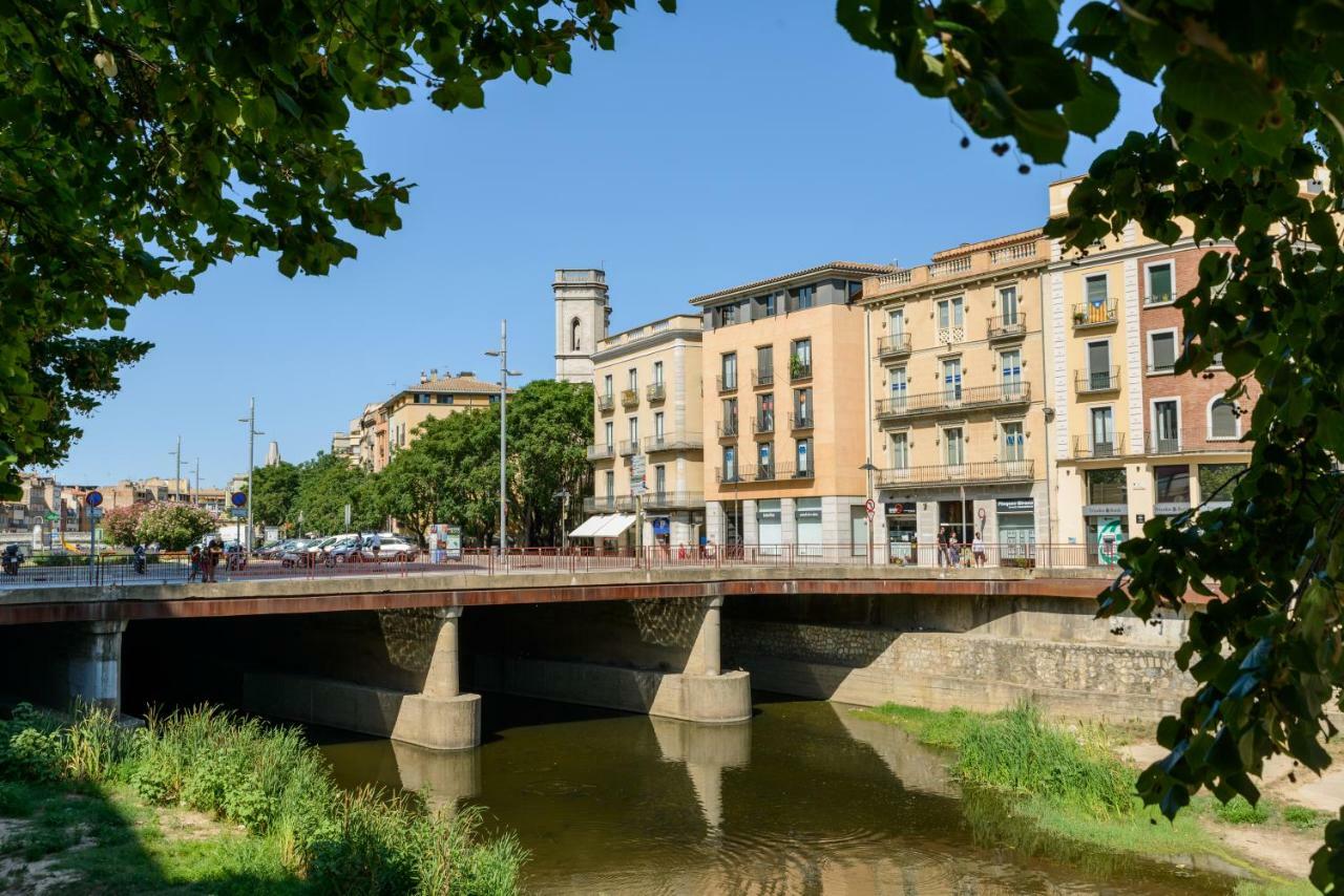 Apg Placa Catalunya ชีโรนา ภายนอก รูปภาพ