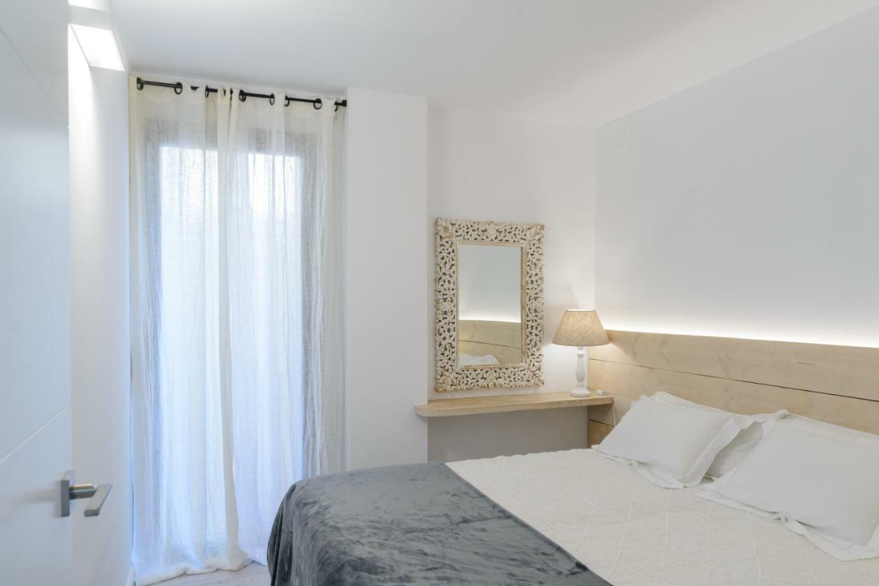 Apg Placa Catalunya ชีโรนา ภายนอก รูปภาพ